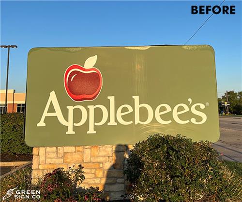 Applebee&#39;s (Muncie, IN): Custom Monument Sign Face Replacement