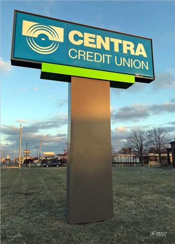 GSC-600-Green-Sign-Company-Series-Internally-Illuminated-Centra-Bank-Madison-IN